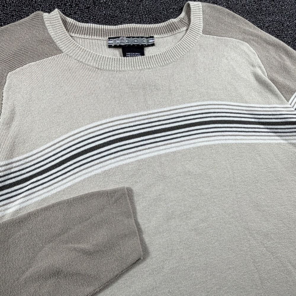 Vintage Y2K Extreme Gear Long Sleeve T-Shirt Men's M Cream Striped Raglan Skater